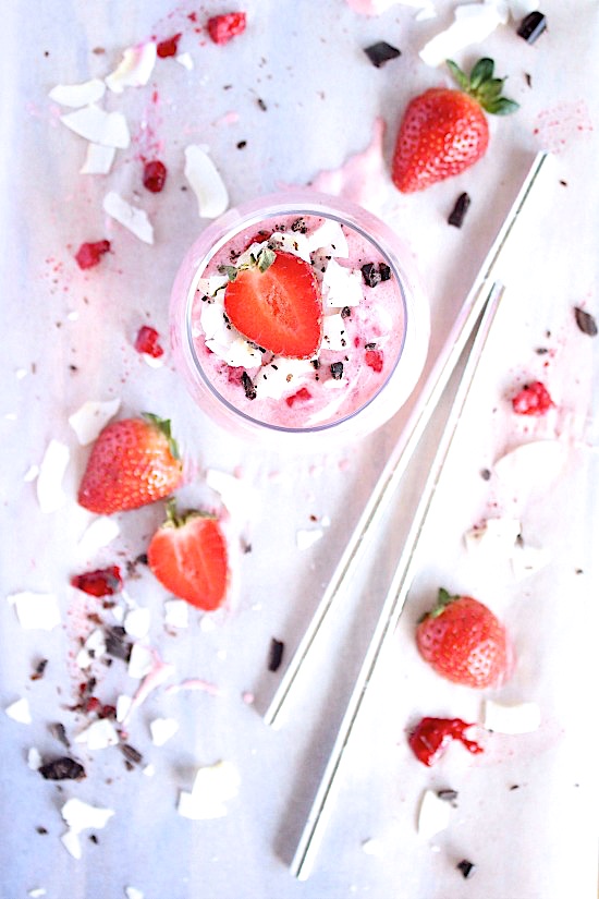 Healthy {Dairy FREE} Strawberry Cream Thickshake - www.betterwithcake.com