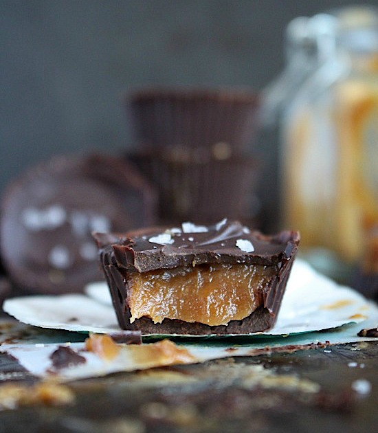 Healthy {Date Free} Salted Dark Chocolate Peanut BUtter Caramels - Gluten Free - Dairy Free - Refined Sugar Free - Low Carb - Vegan - Keto - Paleo Friendly - www.betterwithcake.com