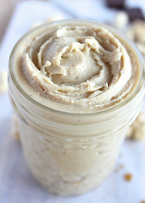 Salted Vanilla Cashew Butter {Vegan, Gluten free & Paleo Friendly} - www.betterwithcake.com
