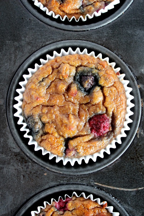 Deliciously Ugly Lemon-berry Muffins {Gluten Free, Grain Free & Paleo Friendly} - www.betterwithcake.com