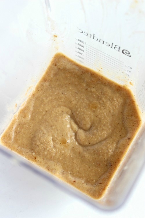 Banana Peanut Butter Choc Chip Mini Muffins {Low Carb, Grain Free + Paleo Option}