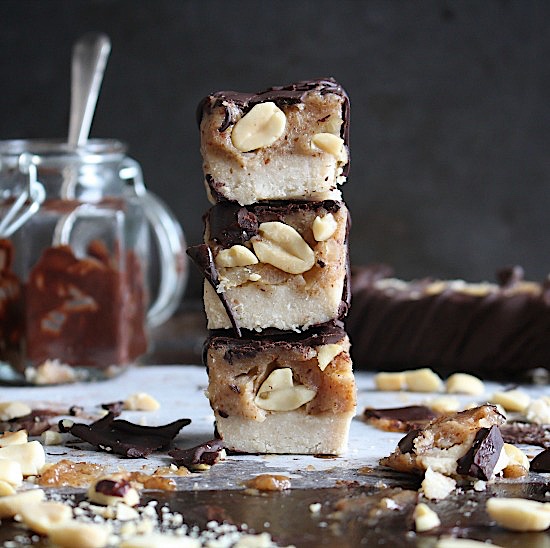 Healthy Raw Snickers Bars