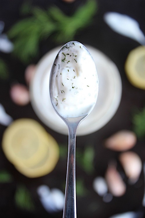 2 Minute Greek Yogurt Ranch – dairy free opt