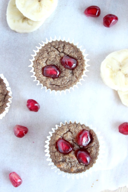 Banana and Pomegranate Mini Muffins {Low carb, grain free & Paleo friendly}