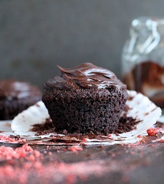 {Small Batch} Dark Chocolate Strawberry Cupcakes with Dark Chocolate Ganache Frosting