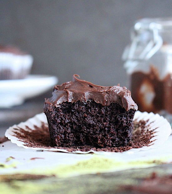 {Small Batch} Dark Chocolate Matcha Mud Cakes