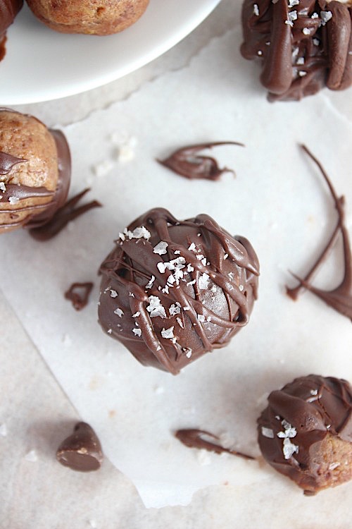 Deliciously Simple, Healthy, Homemade Dark Chocolate Coated Salted Caramels {Gluten Free & Paleo Friendly}