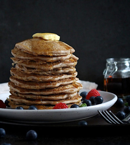 Fluffy {Paleo} Vanilla Spiked Blueberry Pancakes